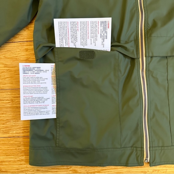 Women’s Olive Rain Jacket Weatherproof Vintage Size Large - Picture 4 of 10